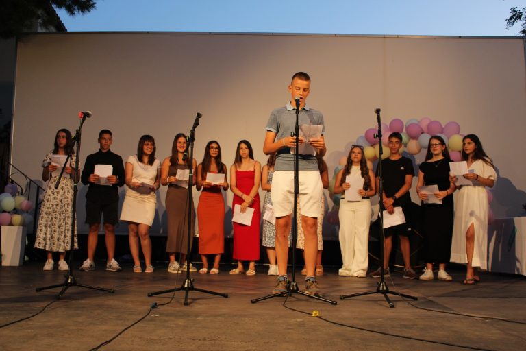 ZAVRŠNA SVEČANOST OSNOVNE ŠKOLE BOL